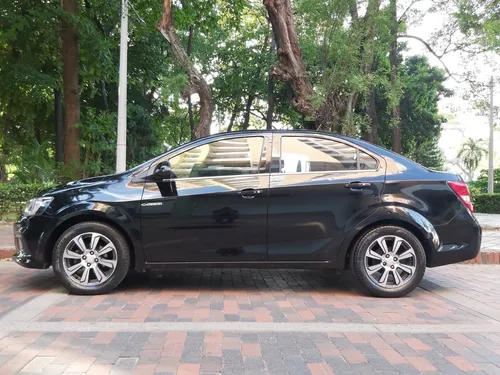 Chevrolet Sonic 1.6 Lt 4 p Automática