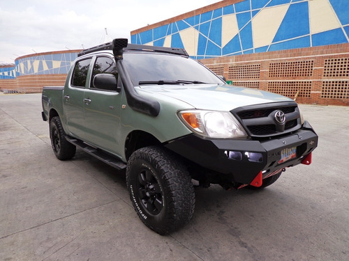 Imagen 4 de 10 de Toyota Hilux 2.7 2008 4x4 Sincrónico