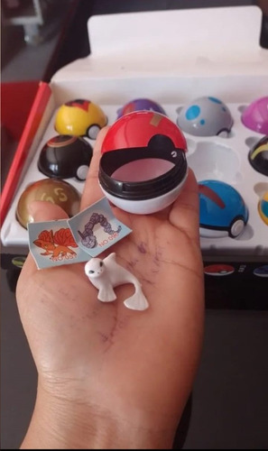 Remate! | Caja De Pokebolas (12 Pokebolas X Caja) (Usado)