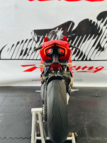Ducati Panigale V4 S 2020