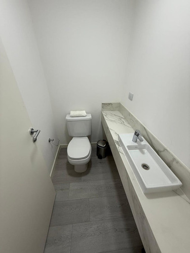 Dpto 4 Amb En Venta Vista Laguna, Remeros Beach
