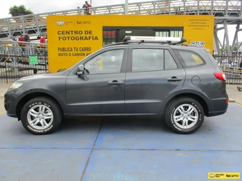 Hyundai Santa Fe Gl 4x2 2400cc Mt Aa