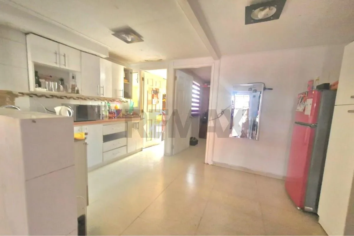 Imagen 3 de 21 de Casa En Pudahuel , Regularizada.