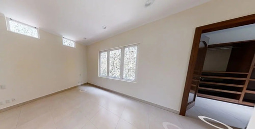 Casa En Venta En La Toscana En Bosques De Las Lomas: Tu Nuevo Hogar !
