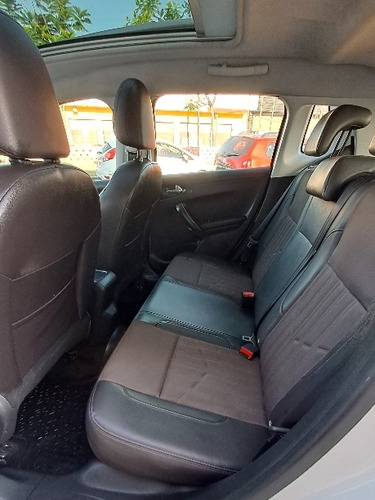 Peugeot 2008 1.6 Feline