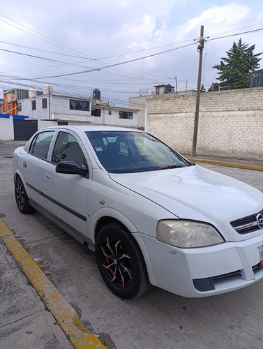 Chevrolet Astra 2.0 4p Básico M Mt