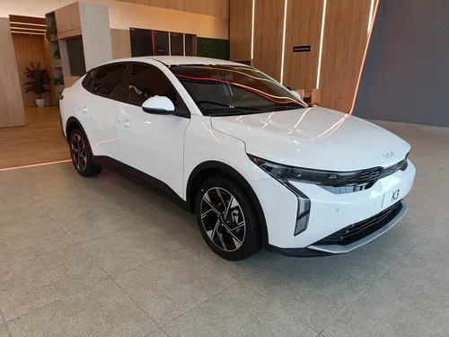 Kia K3 Sedan Modelo 2026, Tasas De Financiacion Desde 0.25%