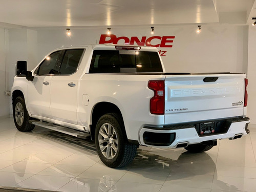 Imagen 8 de 15 de Chevrolet Cheyenne Highcountry 4x4 2020