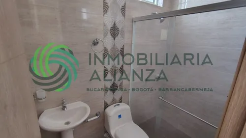 Apartamento En Arriendo En Comuneros. Cod A17034