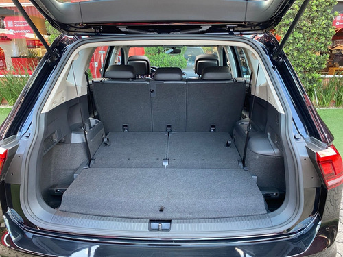 Volkswagen Tiguan Allspac Comf 250 TSI 1.4 Flex