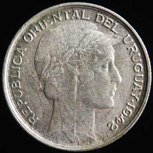 Uruguay, 20 Centesimos, 1942. Plata. Vf+