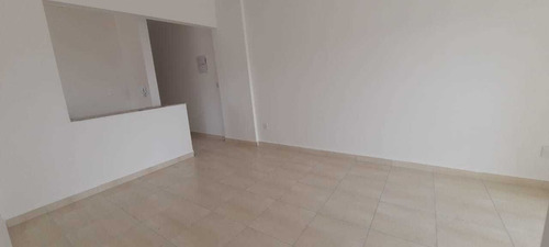 Imagem 4 de 14 de Amj155 Apartamento 2 Dormitórios- Sacada Gourmet- Forte