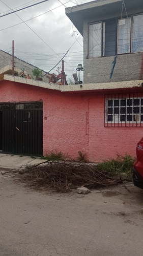 Casa En Venta Con 4 Departamentos Independientes 253m2, Col. San Miguel Xico, Edo Méx.