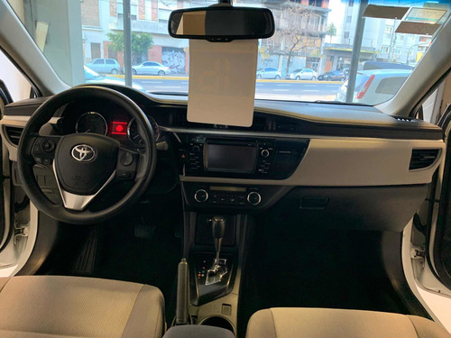 Imagen 11 de 19 de Toyota Corolla 2016 1.8 Xei Cvt Pack 140cv
