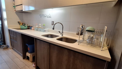 Departamento En Venta De 2 Dorm. En Las Condes 2 Estacionam