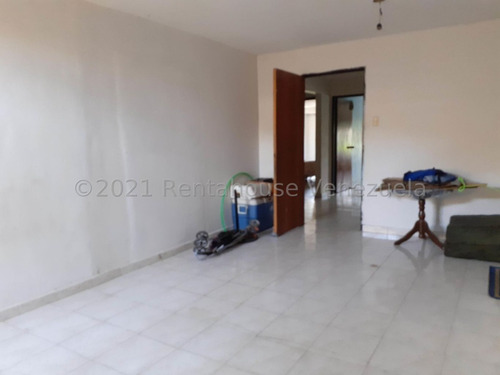Imagen 20 de 25 de Julio Latouche Rentahouse Carabobo Vende Casa La Esmeralda 22-8652 Jj33