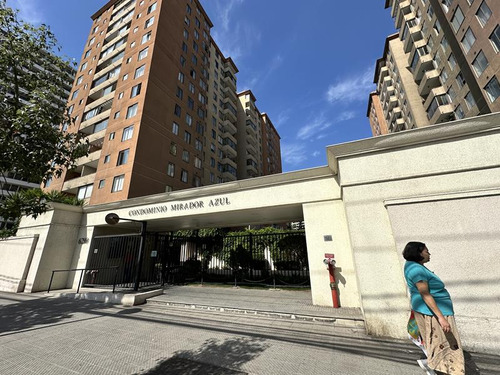 Se Vende Amplio Departamento Condominio Mirador Azul