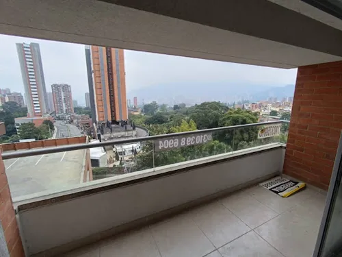 Apartamento En Arriendo Toledo 1092-2550