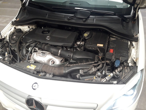 Mercedes Benz B200