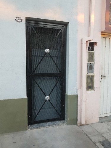 Imagen 1 de 14 de Local Con Vivienda En Venta En Lanus Oeste