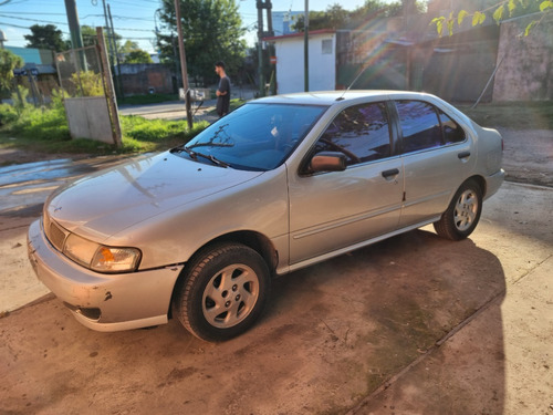 Nissan Sentra Gxe