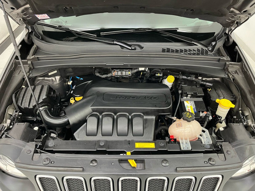 Jeep Renegade 1.8 16V FLEX LONGITUDE 4P AUTOMÁTICO