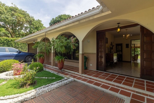 Imagen 10 de 17 de Casa En Arriendo/venta En Cali Pance. Cod 4865
