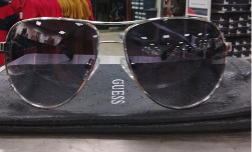 Lentes Originales Guess, Con Potente Filtro Uv Y Estuche.