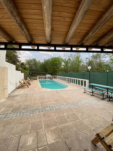 Imagen 1 de 14 de Potrero De Los Funes Casa Grande Para 12 Pax