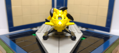 Priviet Fantasia Fathom This (ocean Blasters Hot Wheels Hw 1 Amarillo (Usado)