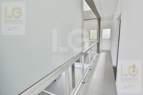 Imagen 29 de 30 de Importante Local Y Oficinas En Venta Y Alquiler En Quilmes Sobre Avenida Andres Baranda