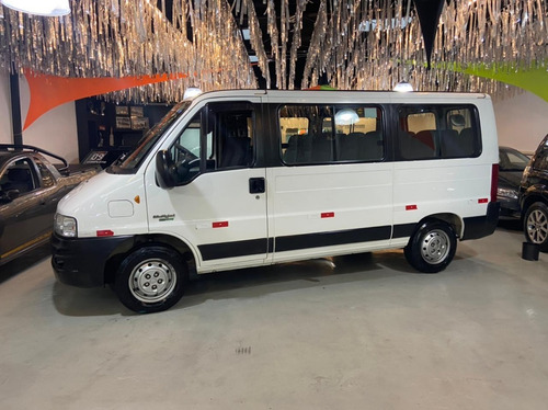 Fiat Ducato Minibus Multijet Economy Diesel 16 Lugares 2013