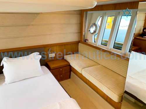 Imagem 12 de 13 de Lancha Ferretti 53 Iate Axtor Fs Triton Focker Intermarine N
