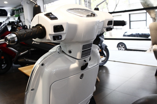 Imagen 12 de 23 de Kymco Like 200 2023 - Entrega Inmediata- Todos Los Colores!!