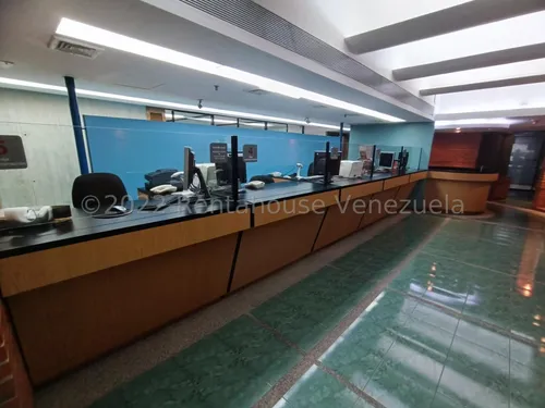 Excelente Oficina!! 25-6976
