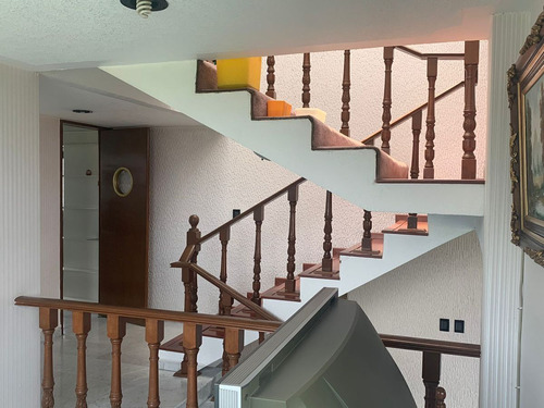 Casa Cerca De Palacio De Gobierno Toluca En Renta