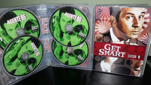 Imagem 2 de 3 de Dvd Agente 86 - Série Completa Dublada/ Legendada (25 Dvds)