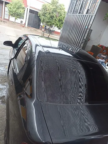 Chevrolet Aveo 1.6 Five