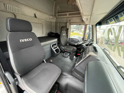Iveco Stralis 360 4x2 2015 Manual