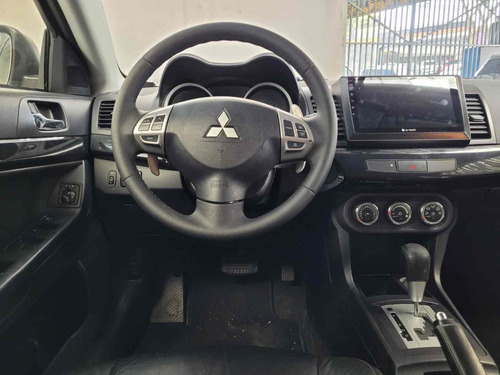 Mitsubishi Lancer 2.0 CVT 16V GASOLINA 4P AUTOMÁTICO