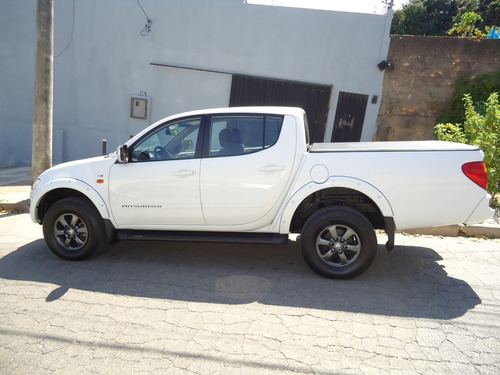 Mitsubishi L200 3.2 Triton Gls Cab. Dupla 4x4 Mec. 4p