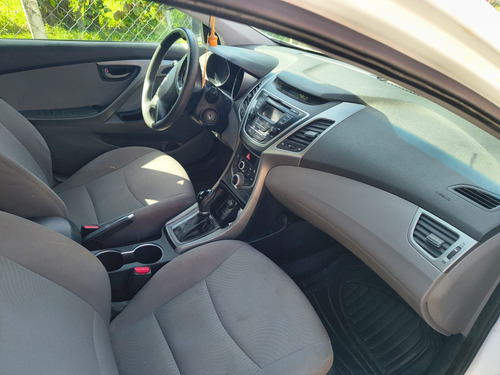 Hyundai Elantra 1.8 Gls Mt