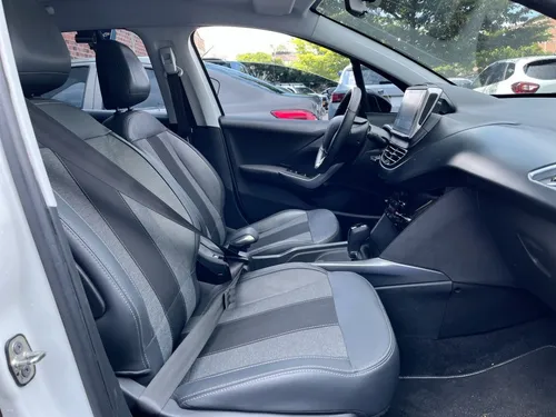 Peugeot 2008 Style 1.6 At 4x2