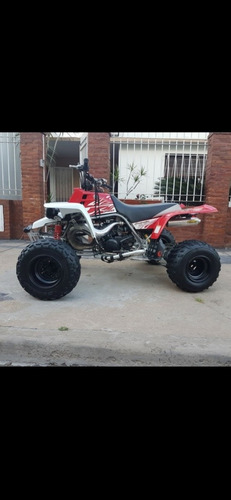 Imagen 3 de 3 de Yamaha Banshe 350