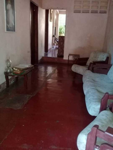 Imagen 2 de 7 de Casa Centrica Puerto Cumarebo Edo. Falcon