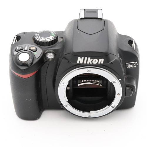 Camera Nikon D40 Com Lente Profissional 18-55mm
