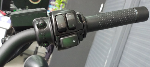 Imagen 18 de 25 de Keeway K-light 202, Mejor Contado Jj