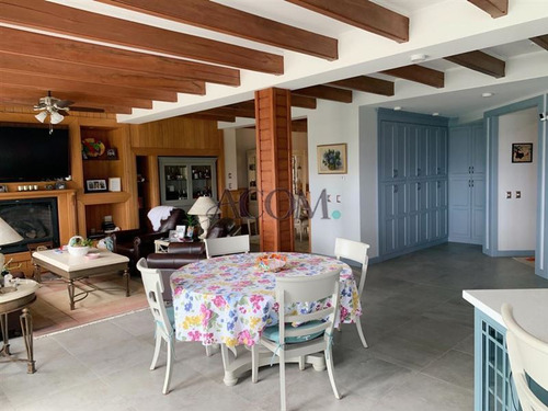 Exclusiva/ Casa Con Vista A Volcanes A Solo Pasos Del Lago