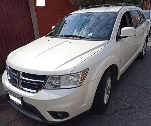 Dodge Journey 2.4 Sxt 7 Pasajeros Plus Mt