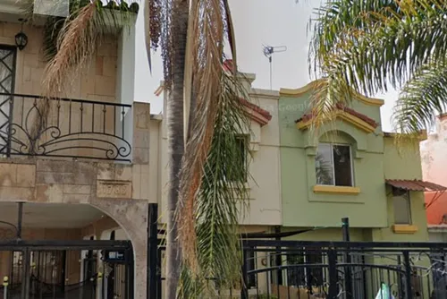 Casa En Remate-c. Río Agua Naval, Coyula, Coyula, Jalisco. -jcbb9